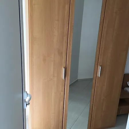 Adonai Appartement *